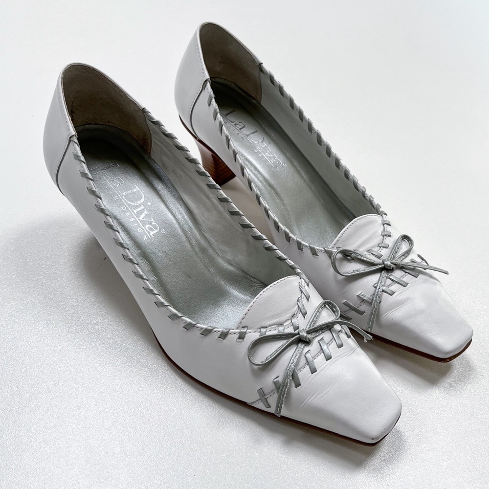 🤍 La Diva Square Toe Leather Heels in White and Silver 🤍